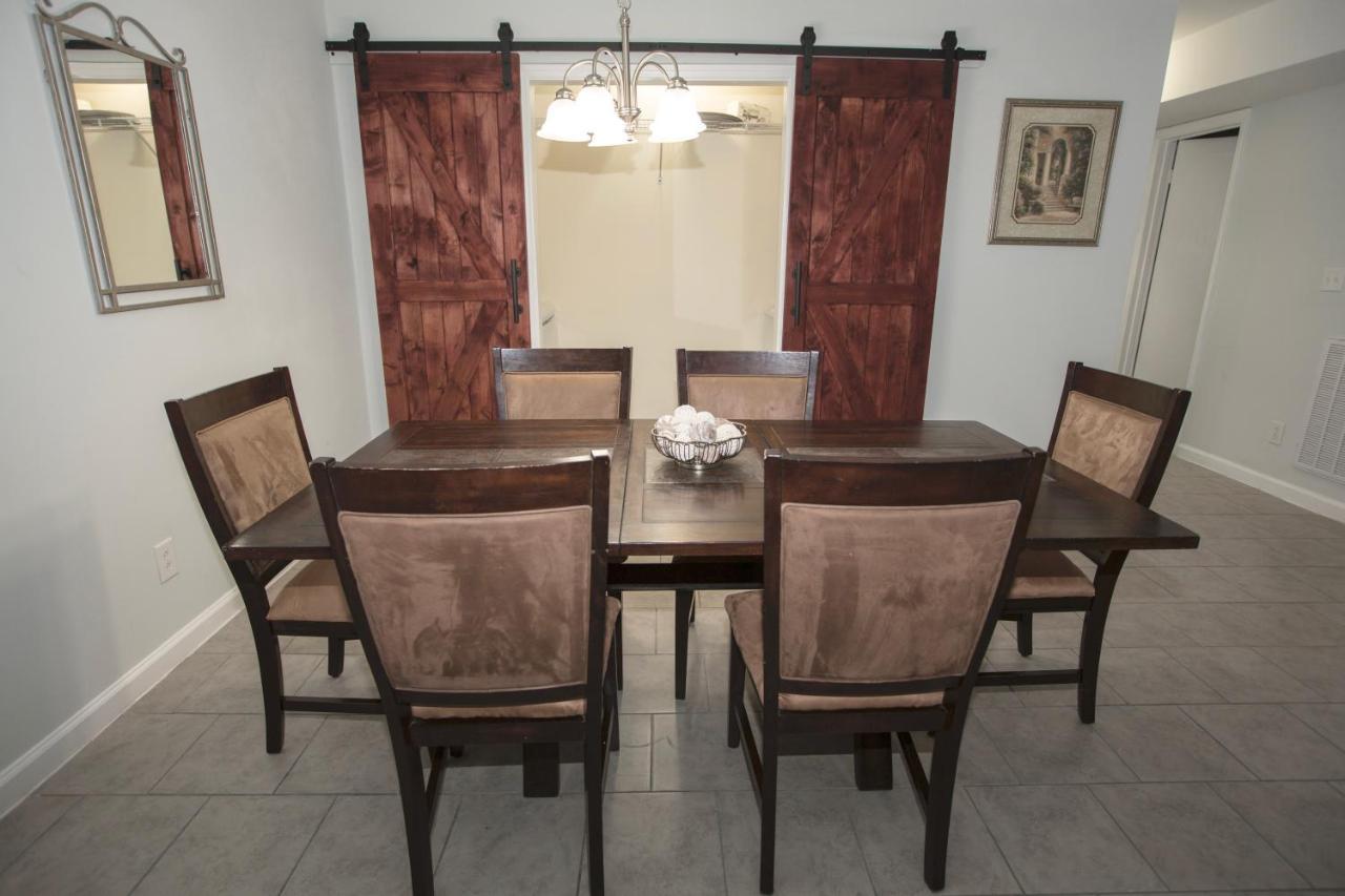 Elegant 3 Bedroom Apt With Free Parking And Balcony Nashville Exterior foto
